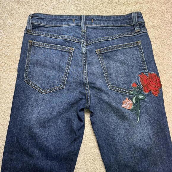 Free People Four Seasons Red Rose Embroidered Jeans size 25 NWOT - Picture 9 of 9